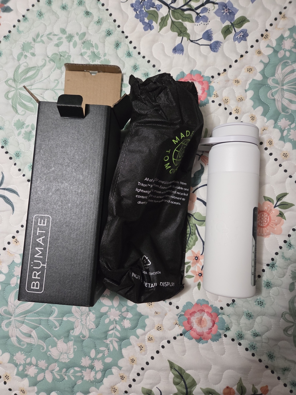BrüMate White Travel Tumbler - Insulated Bottle